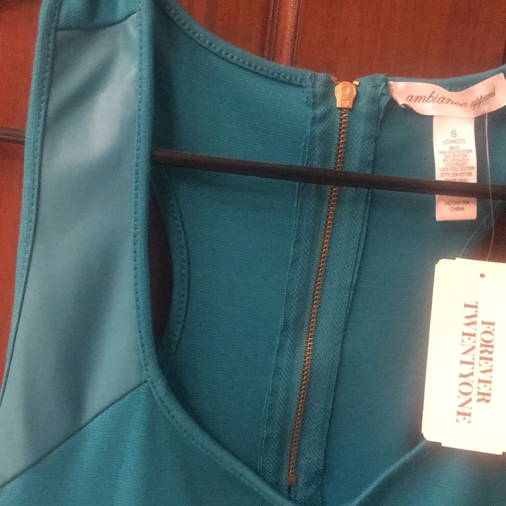 Bodycon Dress - Picture 4 of 4